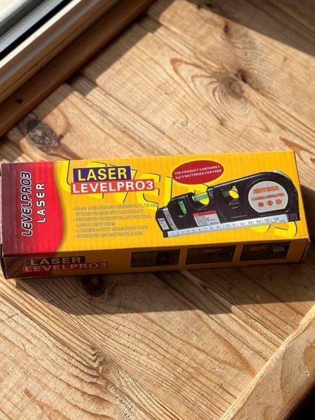 Лазерний рівень Laser Level Pro 3 із вбудованою рулеткою Лазерний нівелір, рівень з рулеткою, мультитул Laser Level Pro 3 | HappyShop 791 фото